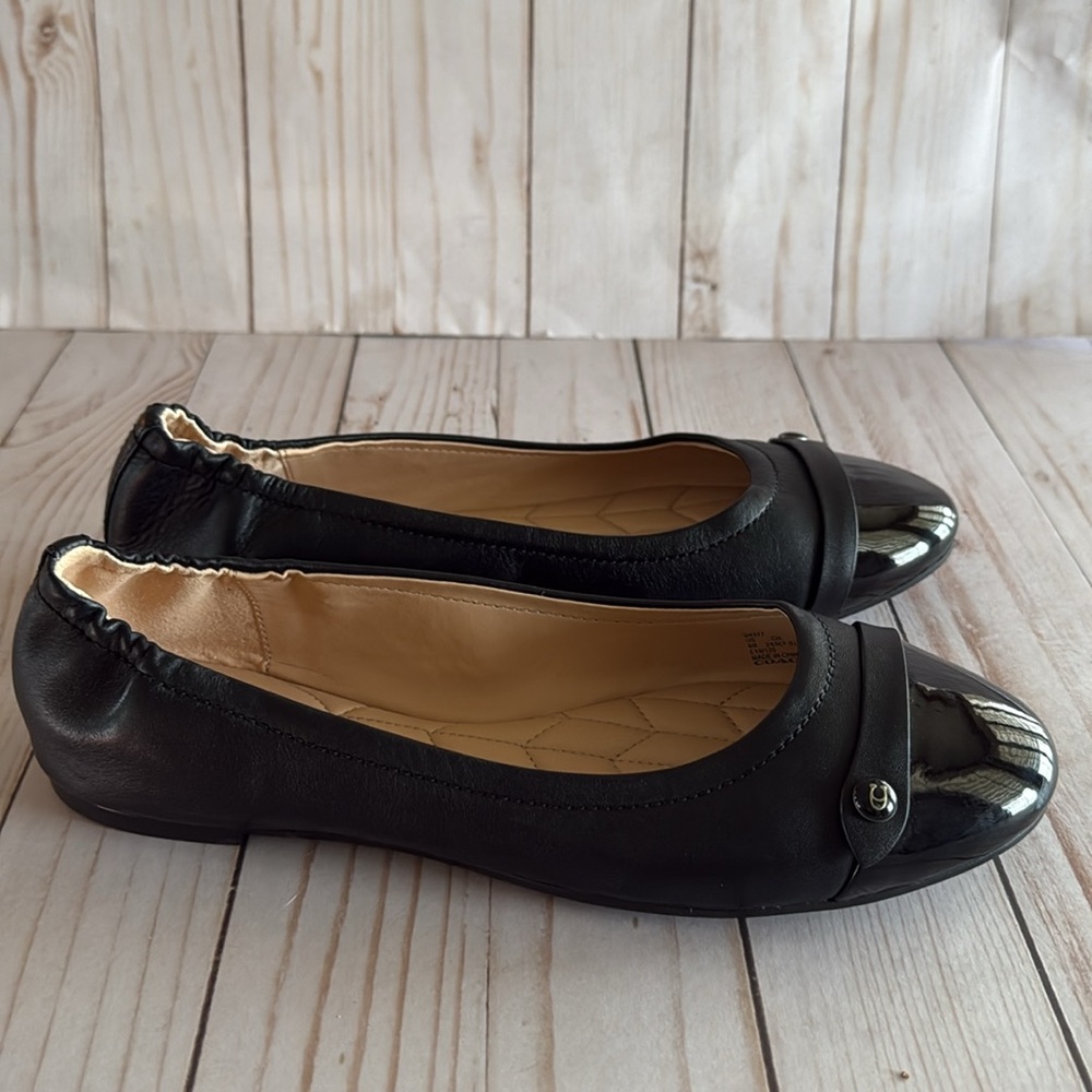 Classic Black Women's Ballet Flat with Patent Toe New Size 8 - Picture 6 of 15
